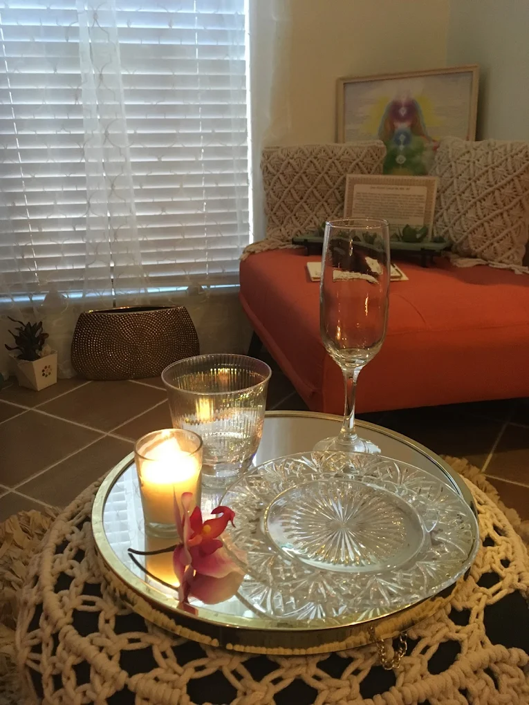 Champagne flute and tray in the relaxation lounge